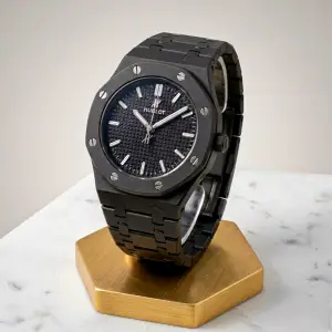 Hublot Black Watch